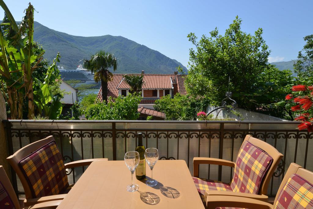 Apartments Popovic 2 Kotor Habitación foto