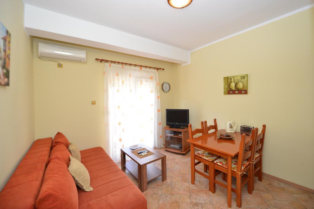 Apartments Popovic 2 Kotor Habitación foto